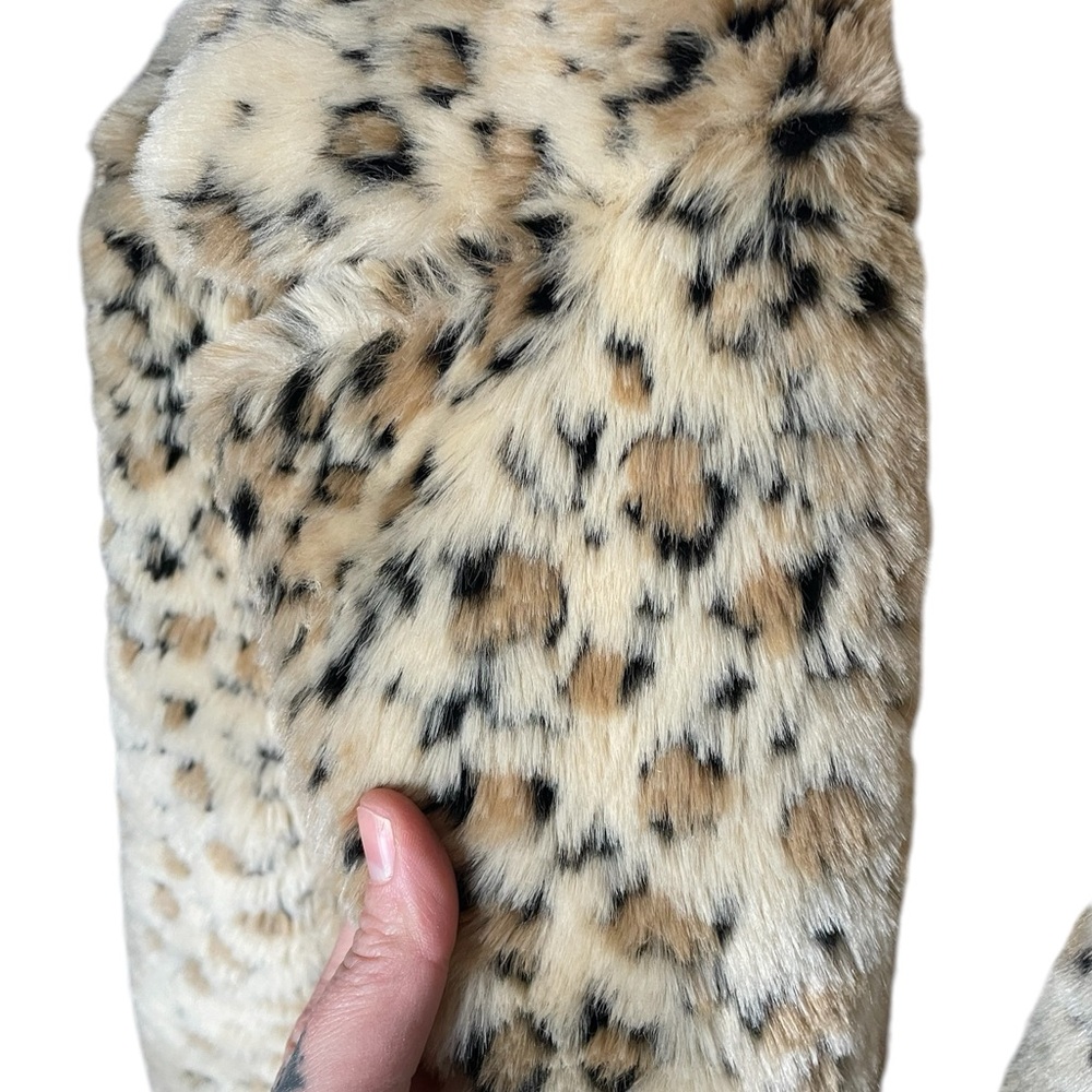 Y2K Leopard Print Faux Fur Coat - Picture 4 of 10